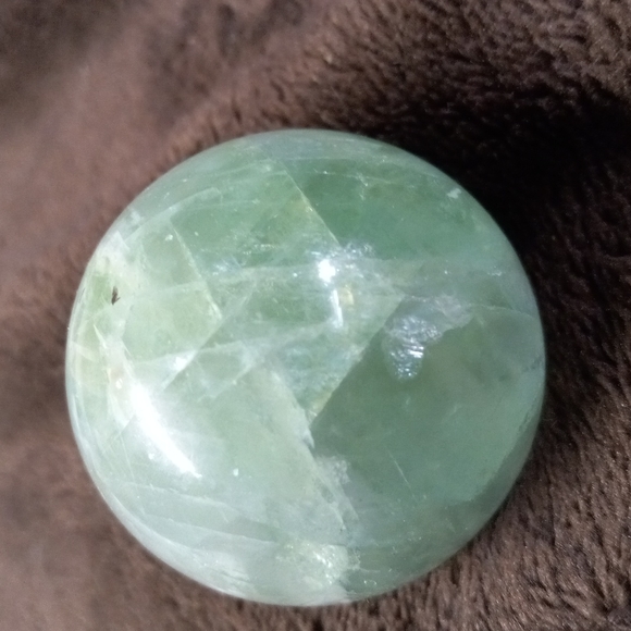Rainbow fluorite gemstone sphere - Picture 3 of 6